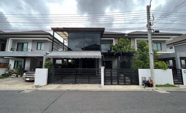 出售 4 卧室 独立屋 在 Bang Phli, Samut Prakan