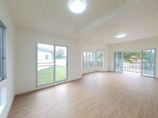 For sale 3 bedrooms house in Nong Khaem, Bangkok