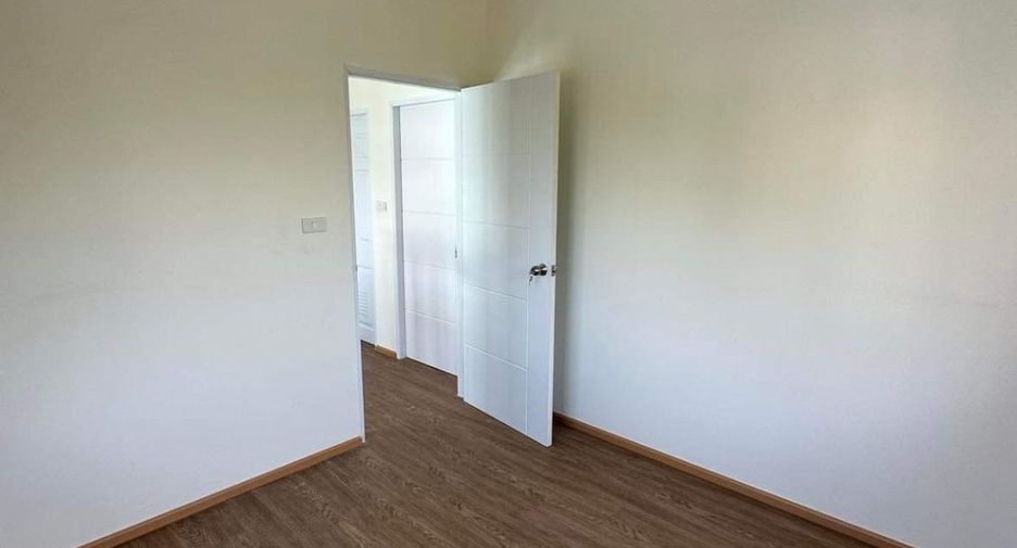 For sale 3 bedrooms house in Nong Khaem, Bangkok