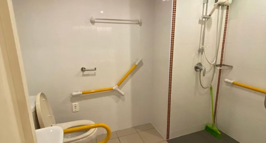 For rent and for sale 1 bed condo in Bang Lamung, Chonburi