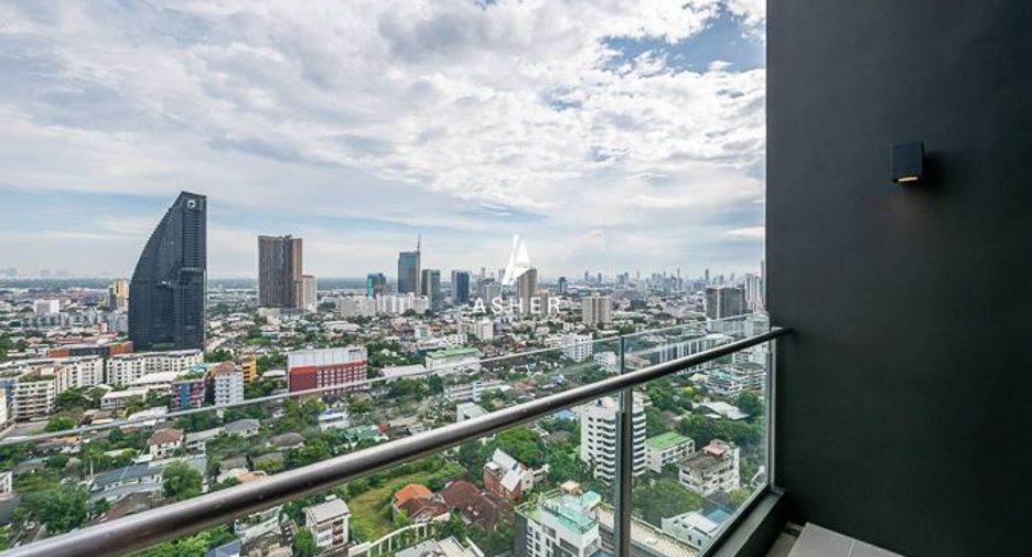 For rent and for sale 2 bedrooms condo in Khlong Toei, Bangkok