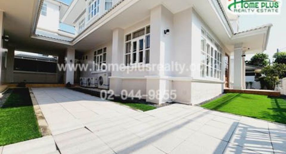 For sale 3 bedrooms house in Saphan Sung, Bangkok