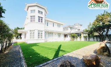 For sale 3 bedrooms house in Saphan Sung, Bangkok