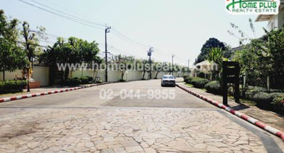For sale 3 bedrooms house in Saphan Sung, Bangkok