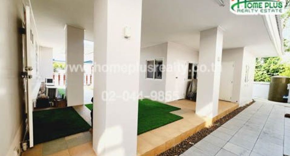 For sale 3 bedrooms house in Saphan Sung, Bangkok