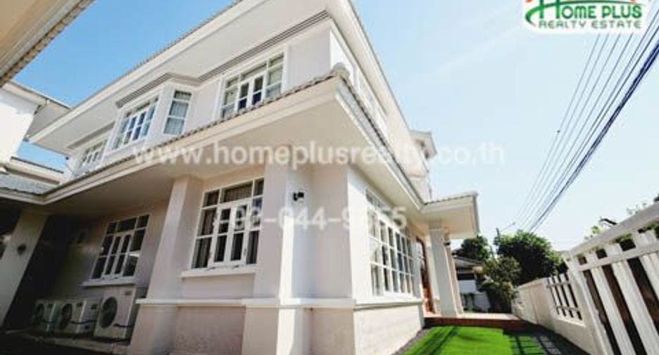 For sale 3 bedrooms house in Saphan Sung, Bangkok