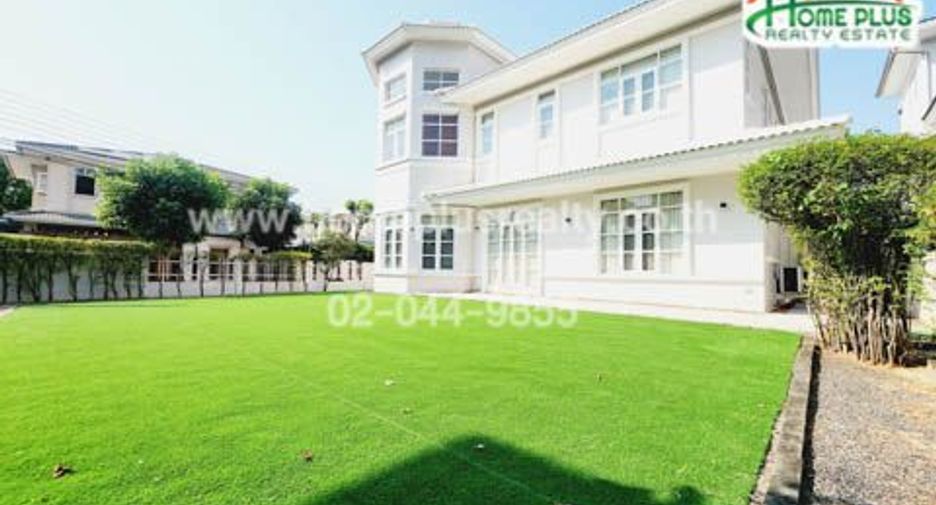 For sale 3 bedrooms house in Saphan Sung, Bangkok