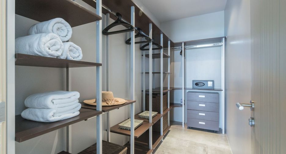 For rent 3 bedrooms serviced apartment in Thalang, Phuket