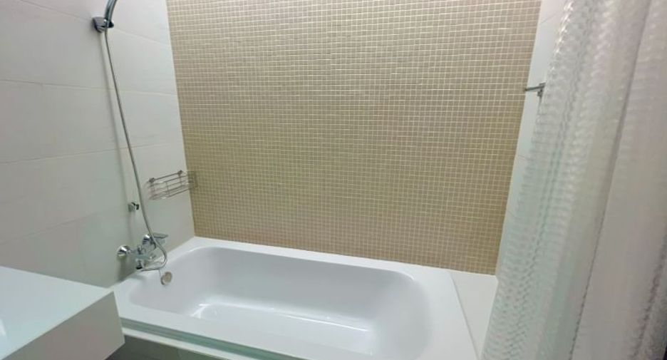 For sale 1 Beds condo in Si Racha, Chonburi