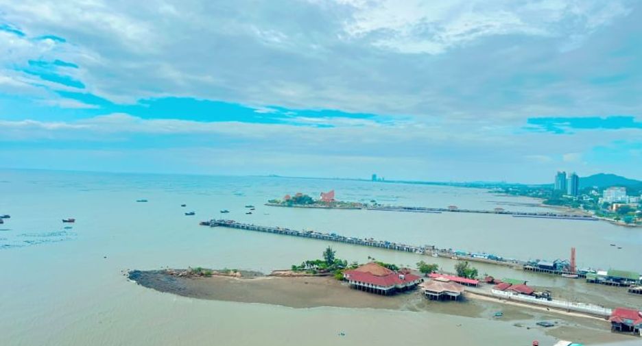 For sale 1 Beds condo in Si Racha, Chonburi