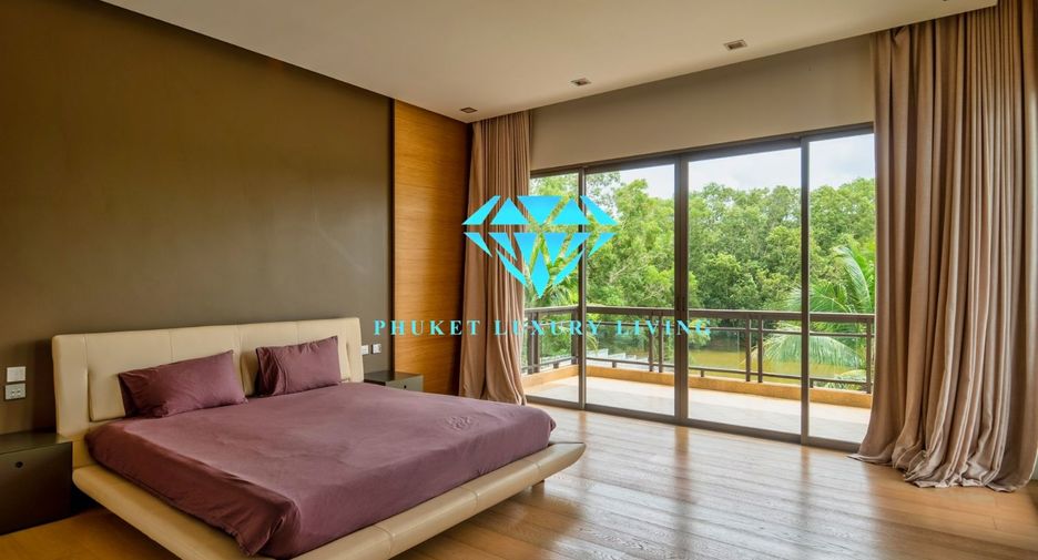 For sale 5 bedrooms villa in Thalang, Phuket