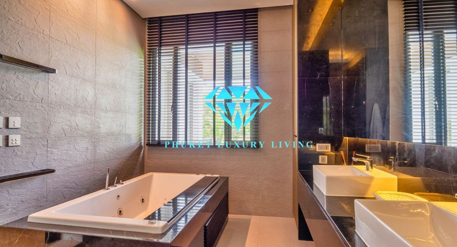 For sale 5 bedrooms villa in Thalang, Phuket