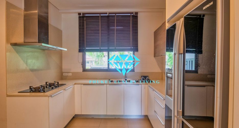 For sale 5 bedrooms villa in Thalang, Phuket
