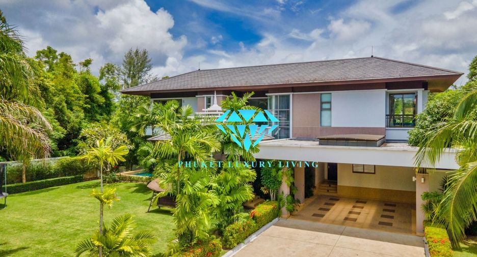 For sale 5 bedrooms villa in Thalang, Phuket
