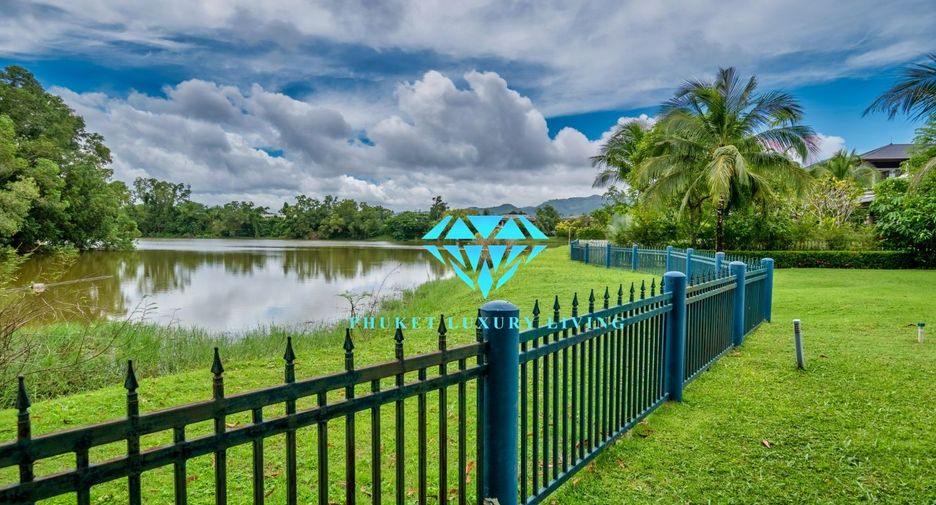 For sale 5 bedrooms villa in Thalang, Phuket