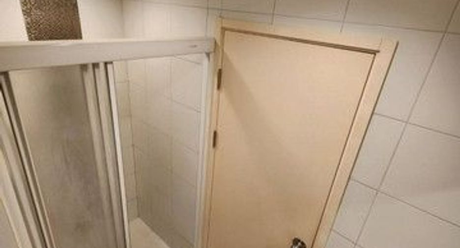 À vendre 1 chambre condo à Lak Si, Bangkok