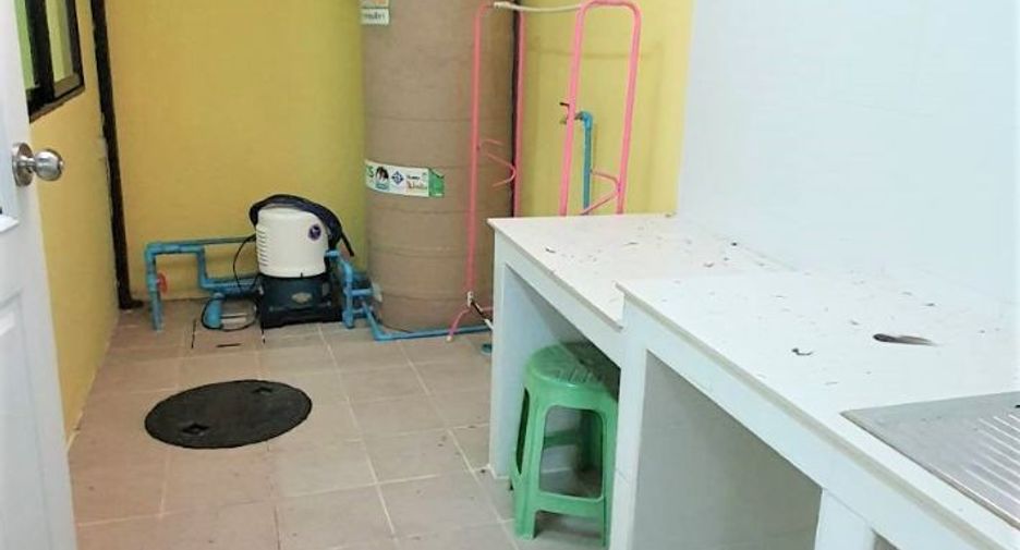 Продажа 4 спальни дом в Lam Luk Ka, Патумтани
