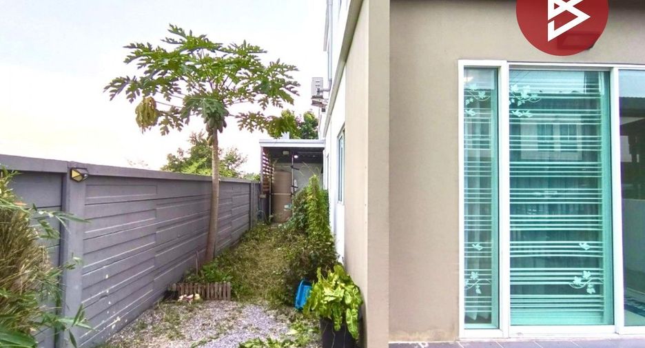 For sale 3 Beds townhouse in Nong Khae, Saraburi