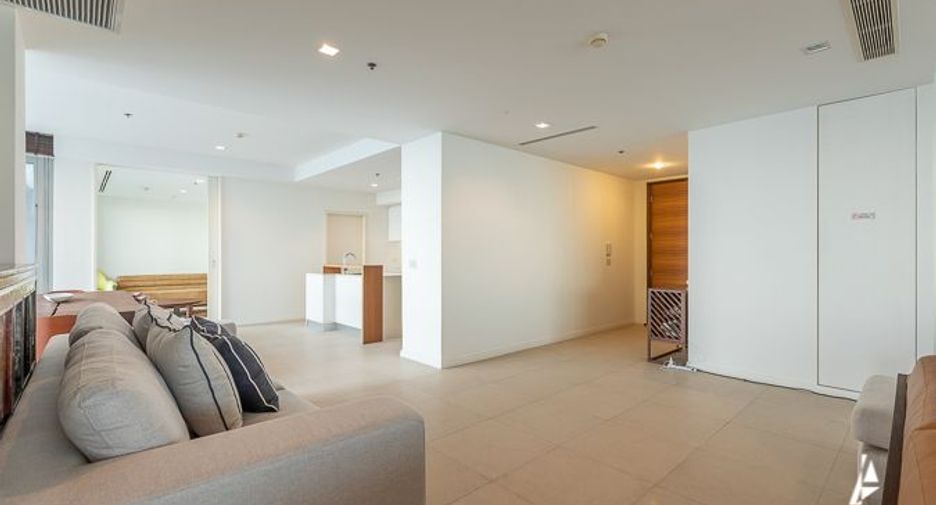 À vendre 3 chambres condo à Sathon, Bangkok
