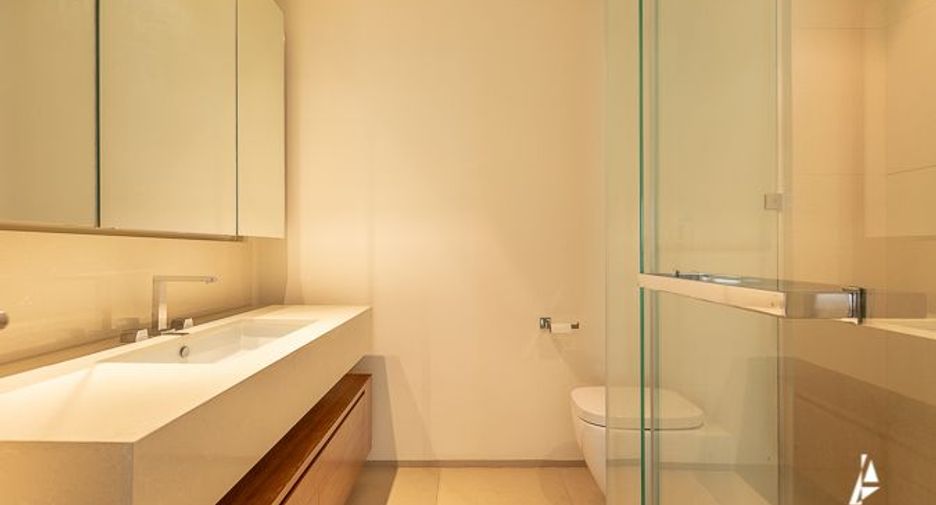À vendre 3 chambres condo à Sathon, Bangkok