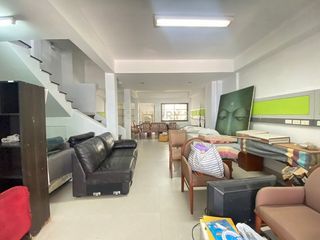 Reihenhaus zur Miete mit 2 Zimmer in Watthana, Bangkok