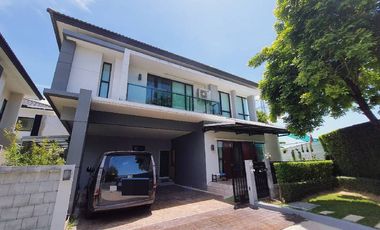 À vendre 4 chambres maison à Bang Phli, Samut Prakan