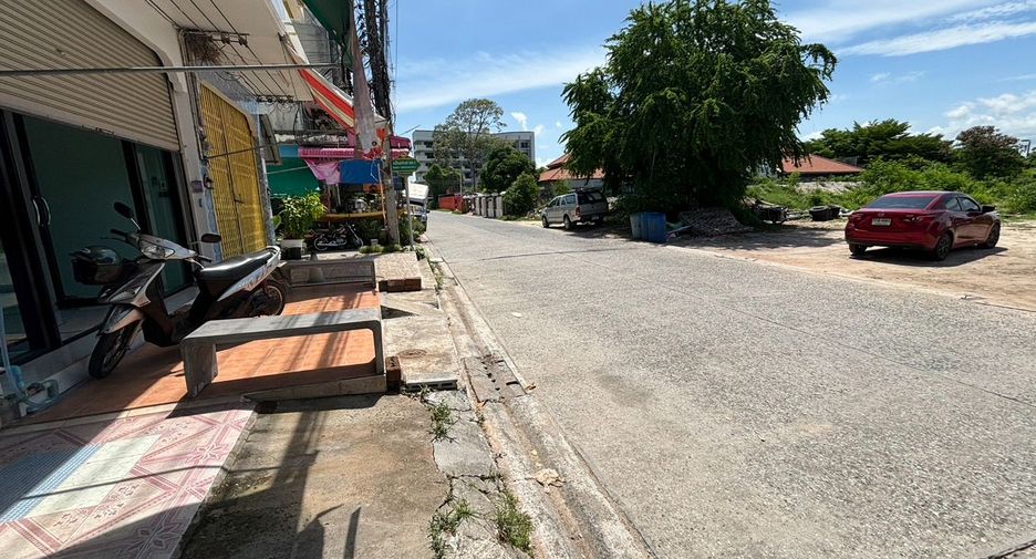 For sale 2 bedrooms townhouse in Mueang Rayong, Rayong