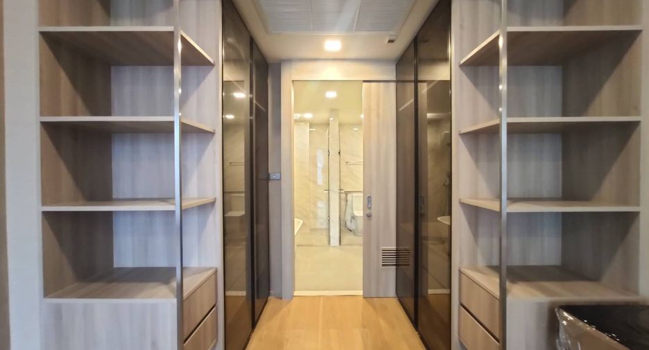Wohnung zur Miete mit 3 Zimmer in Watthana, Bangkok