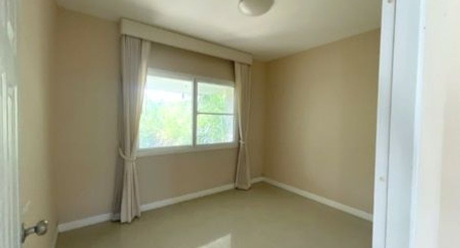 For sale 4 bedrooms house in San Sai, Chiang Mai