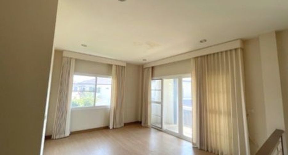 For sale 4 bedrooms house in San Sai, Chiang Mai