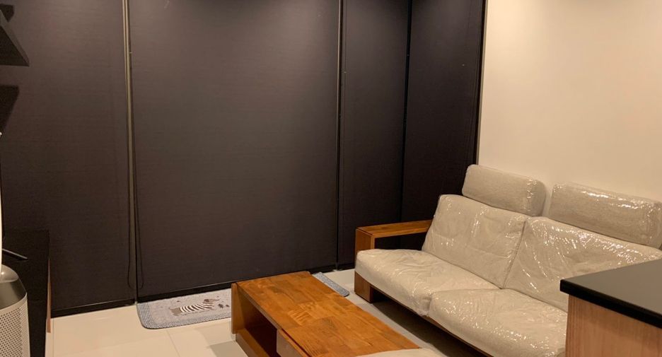 For rent and for sale 1 bed condo in Sathon, Bangkok