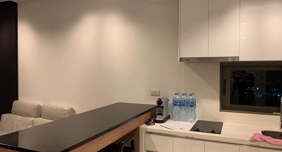 For rent and for sale 1 bed condo in Sathon, Bangkok