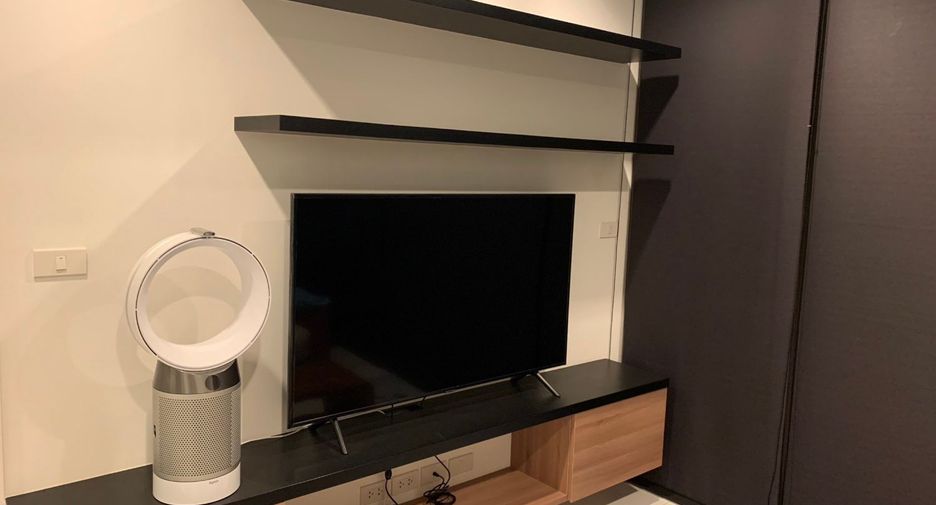 For rent and for sale 1 bed condo in Sathon, Bangkok