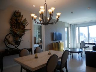 Condo en alquiler de 2 habitaciones en Pathum Wan, Bangkok