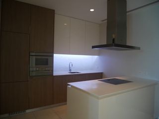 Condo en alquiler de 2 habitaciones en Pathum Wan, Bangkok