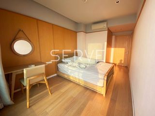 For sale 3 bed condo in Yan Nawa, Bangkok