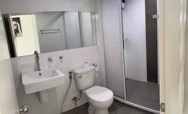 For sale 2 bedrooms condo in Khlong Toei, Bangkok