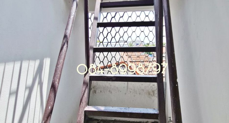 For sale 6 bedrooms retail Space in Bang Khae, Bangkok