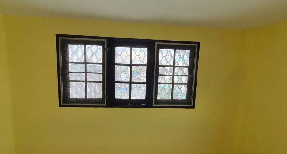 For sale 6 bedrooms retail Space in Bang Khae, Bangkok
