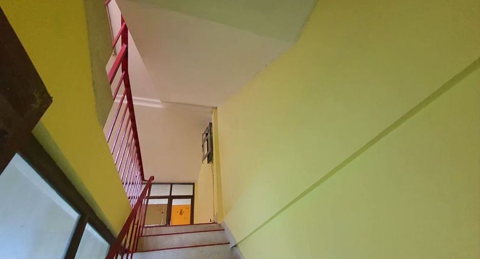 For sale 6 bedrooms retail Space in Bang Khae, Bangkok
