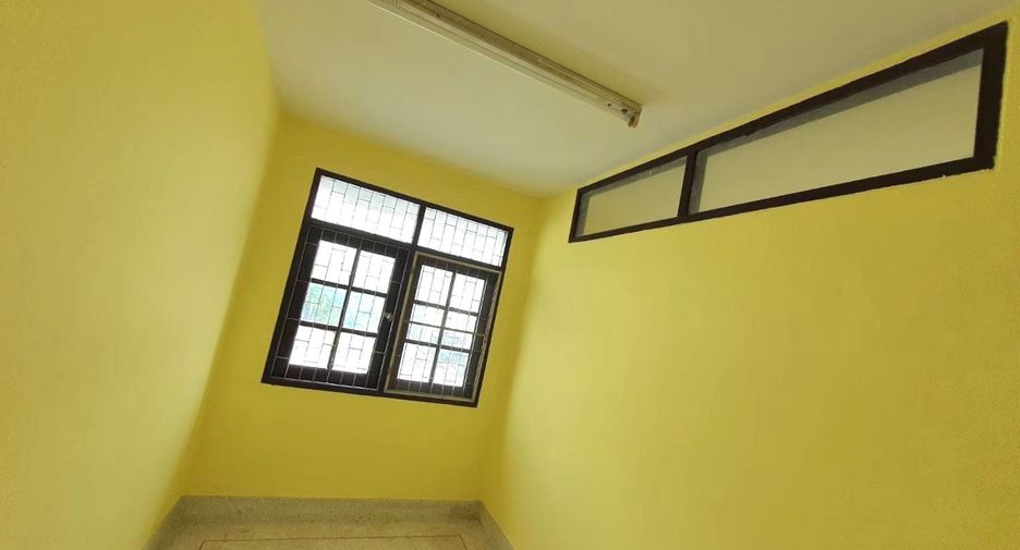 For sale 6 bedrooms retail Space in Bang Khae, Bangkok