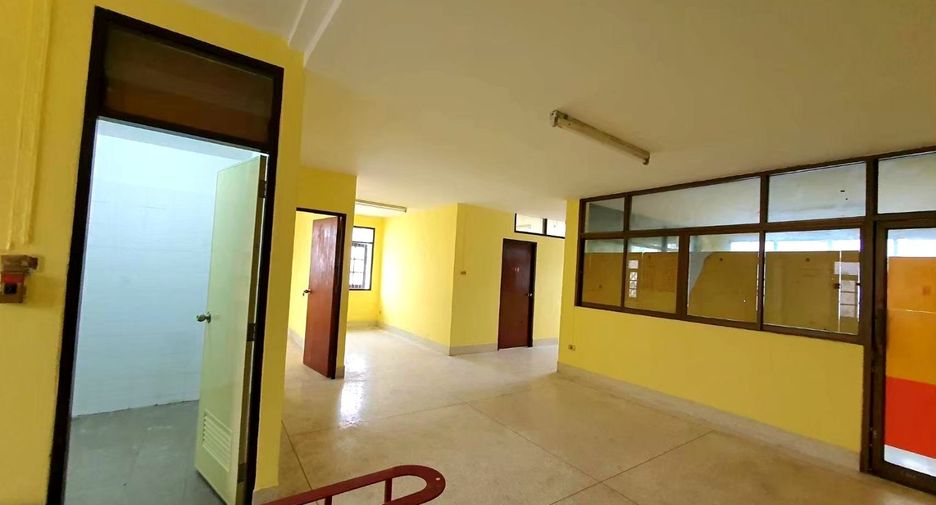 For sale 6 bedrooms retail Space in Bang Khae, Bangkok