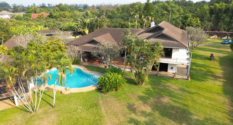 For sale 3 Beds villa in Saraphi, Chiang Mai