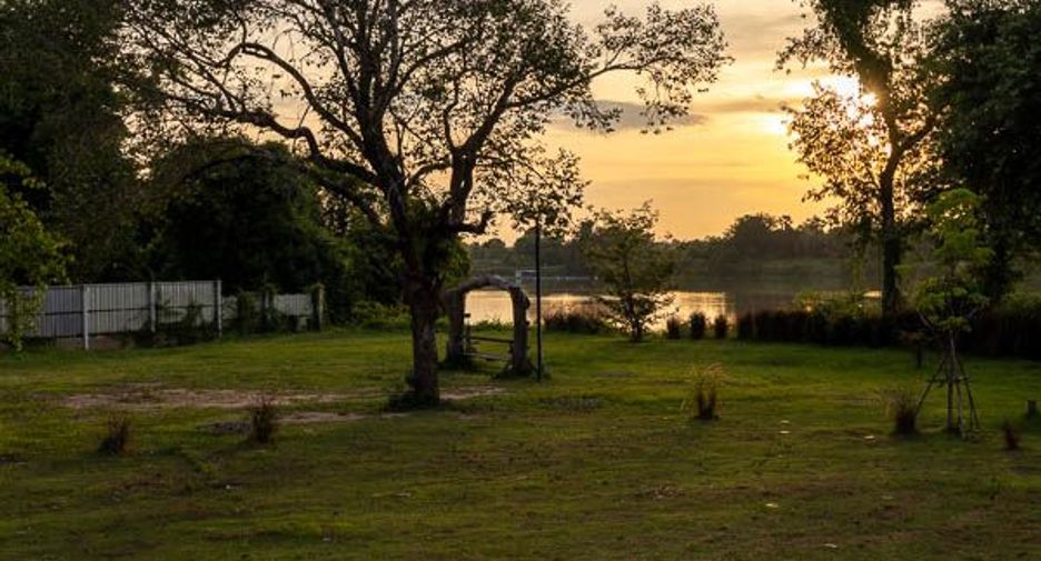 For sale 3 bedrooms house in Sawang Wirawong, Ubon Ratchathani
