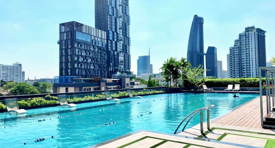 For rent 1 bed apartment in Khlong Toei, Bangkok