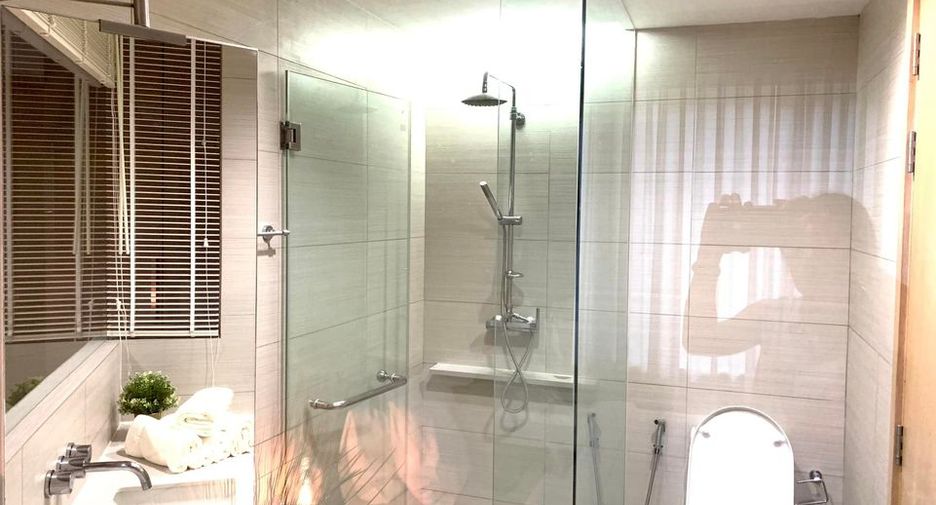 For rent 1 bed apartment in Khlong Toei, Bangkok