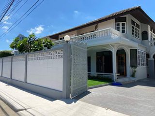 For rent 4 ベッドルーム house in Bang Na, Bangkok