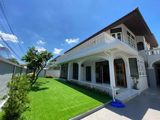 For rent 4 ベッドルーム house in Bang Na, Bangkok