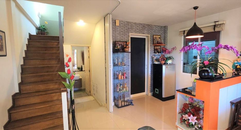 Casa en venta de 3 habitaciones en Mueang Pathum Thani, Pathum Thani