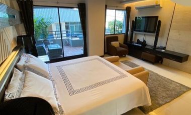 For sale 3 bedrooms condo in Sathon, Bangkok